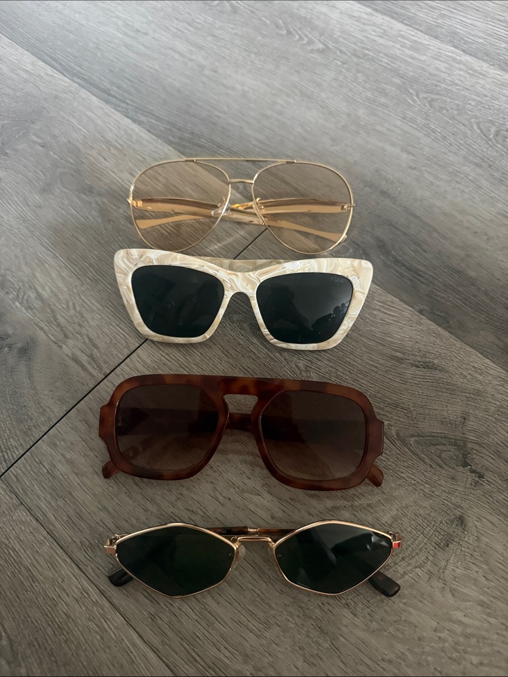 Mixed-Style Women's Sunglasses Set - Ivory, Gold, Brown, Black